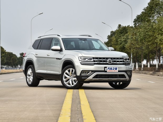 上汽大眾 途昂 2017款 530 V6 四驅(qū)至尊旗艦版 上汽大眾 途昂 2017款 530 V6 四驅(qū)至尊旗艦版